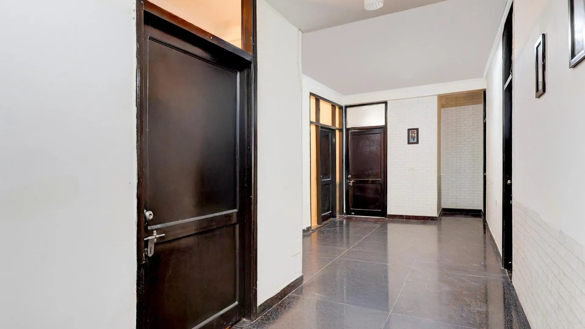 Hotel O Daffodils Dlf Phase 2 غورغاون 3*,